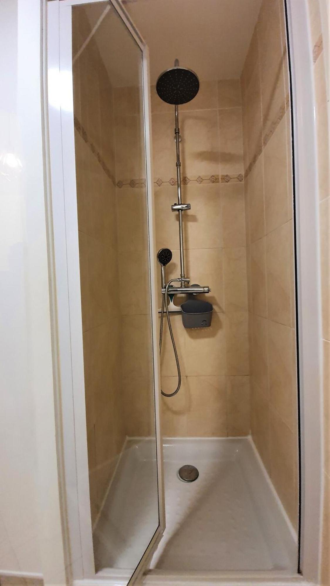 La Cigale Apartment Caen Bagian luar foto